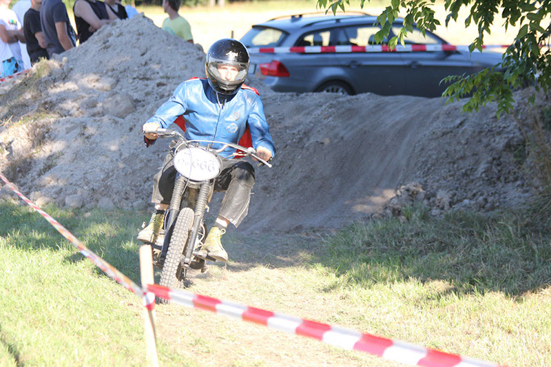 2012_08_18-Rennen-Helmut-156