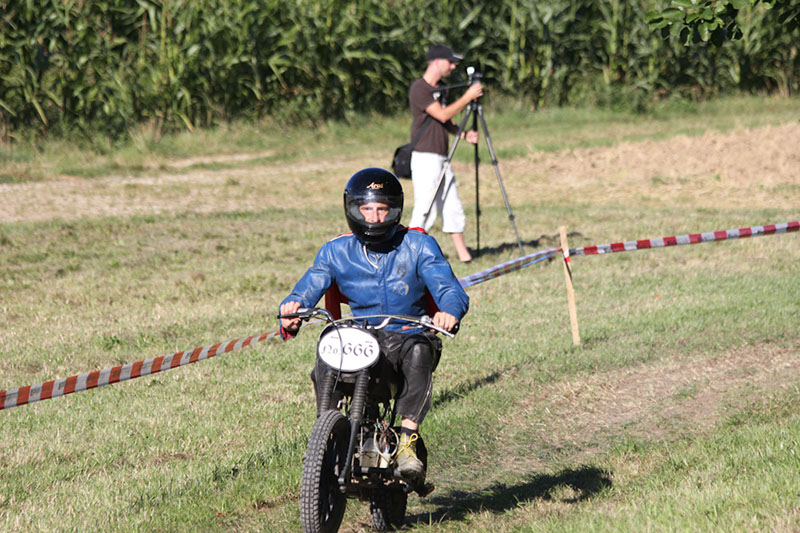 2012_08_18-Rennen-Helmut-149