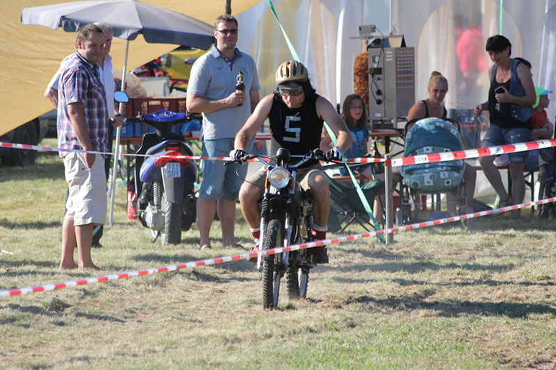 2012_08_18-Rennen-Helmut-080