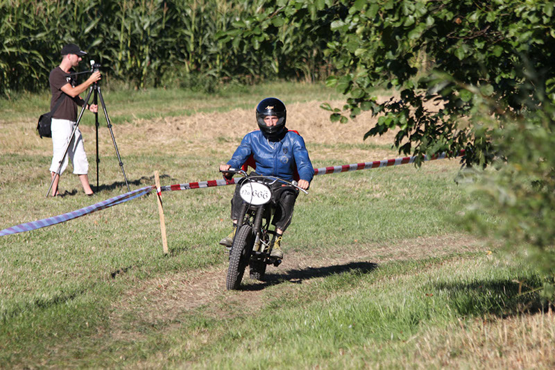 2012_08_18-Rennen-Helmut-147