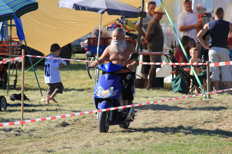 2012_08_18-Rennen-Helmut-060