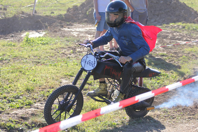 2012_08_18-Rennen-Helmut-125